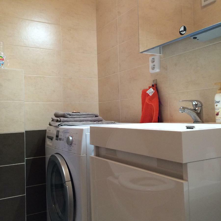 Elf Apartment Kolin Ngoại thất bức ảnh