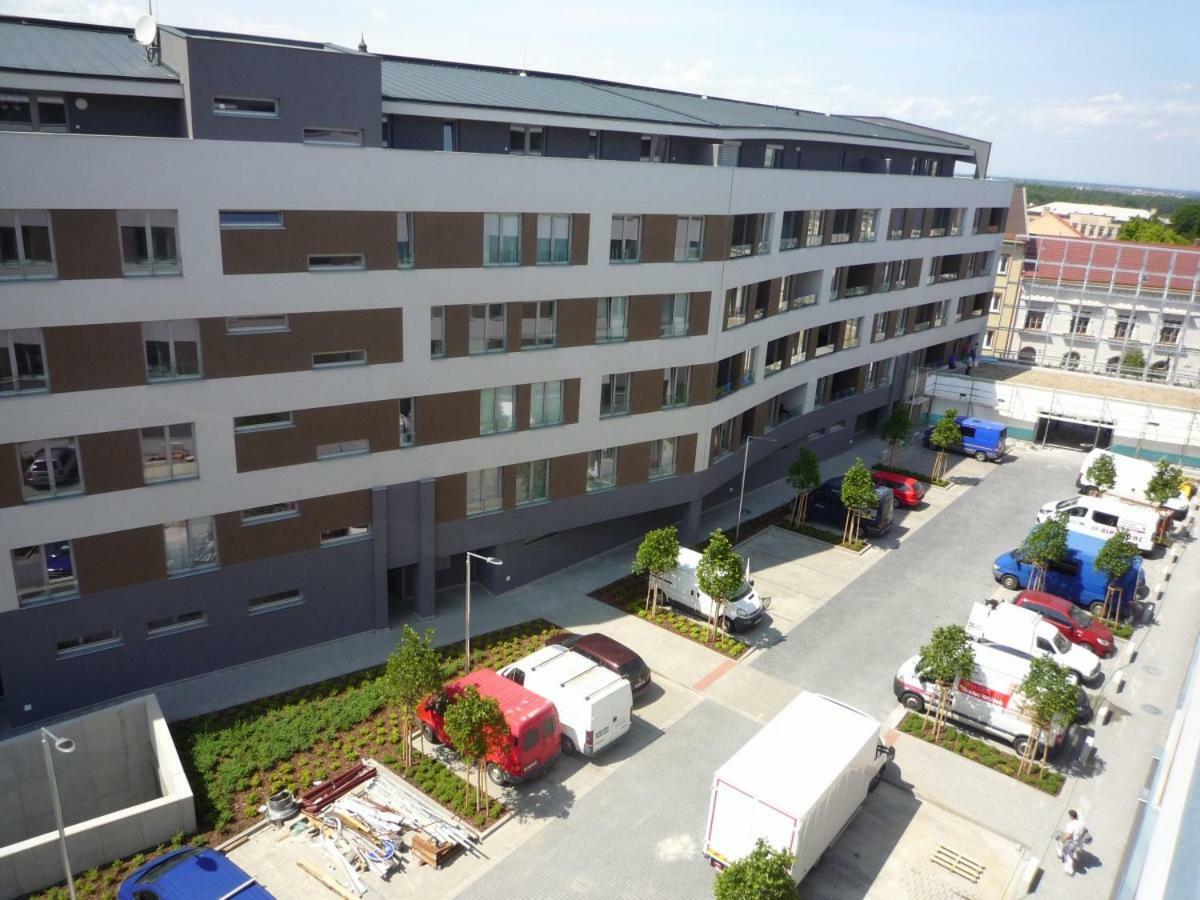 Elf Apartment Kolin Ngoại thất bức ảnh