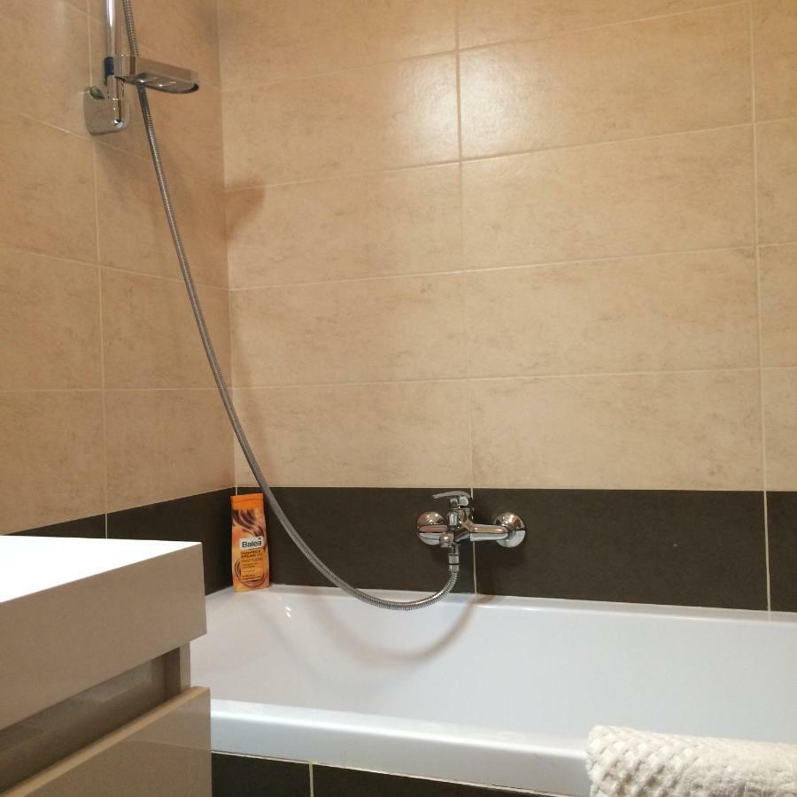 Elf Apartment Kolin Ngoại thất bức ảnh